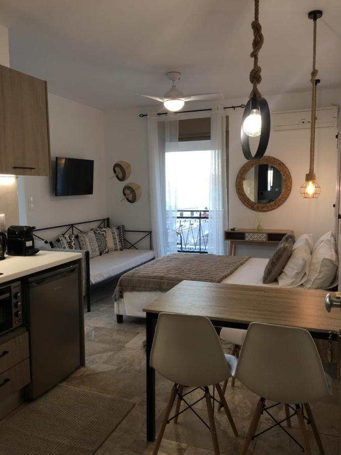 Anastasia Luxury Suites 2 Tolón Eksteriør bilde